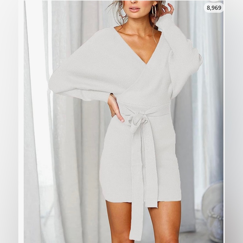 Ribbed batwing sweater dress, white